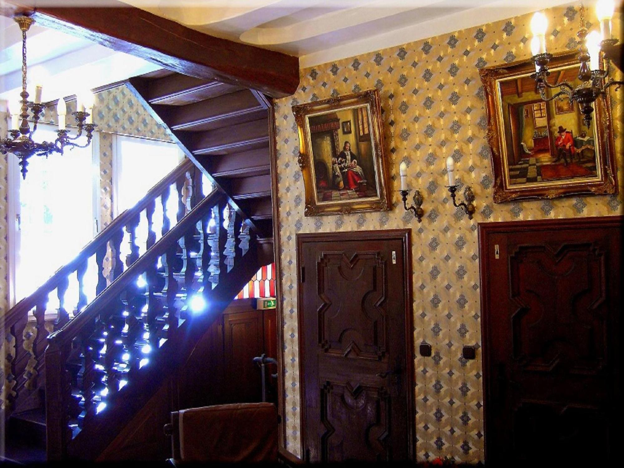 Hotel Graf Rolshausen Моншау Екстериор снимка